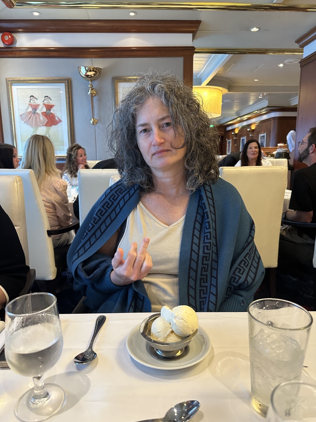 2024/05(May)/Royal-Carribean-Cruise-LA-to-Cabo/1024x768_2024-05-30-Royal-Cruise-LA-Cabo-163-Suzi-ice-cream-middle-finger.JPG