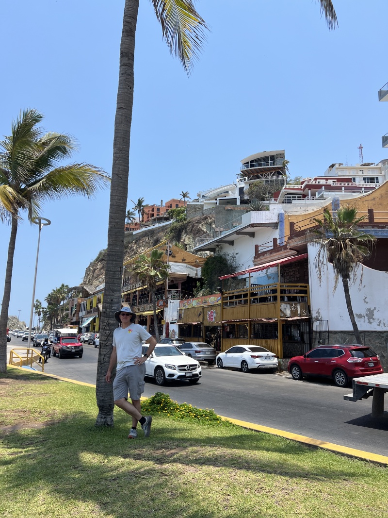 2024/05(May)/Royal-Carribean-Cruise-LA-to-Cabo/800x600_2024-05-28-Royal-Cruise-LA-Cabo-115-Travis.JPG