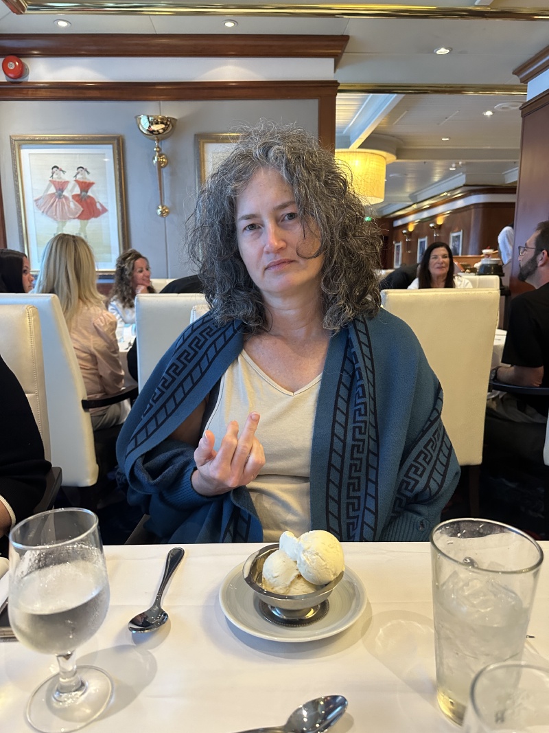 2024/05(May)/Royal-Carribean-Cruise-LA-to-Cabo/800x600_2024-05-30-Royal-Cruise-LA-Cabo-163-Suzi-ice-cream-middle-finger.JPG