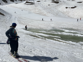 2024-06-08-Colorado-21-ABasin-Pond-Skimming.png