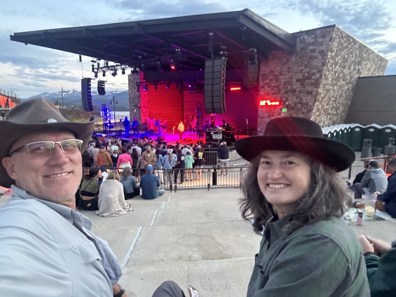 2024/06(June)/Karen-Mike-JimWoodgate-Visit-Colorado/800x600_2024-06-24-Lawson-Visit-27-Travis-Suzi.JPG