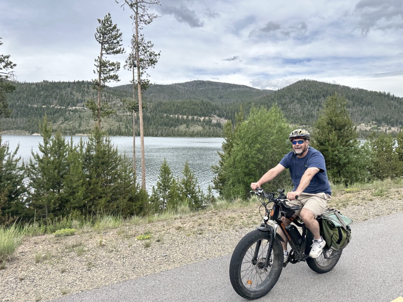2024/06(June)/Karen-Mike-JimWoodgate-Visit-Colorado/800x600_2024-06-27-Lawson-Visit-53-eBIKE-Mike.JPG