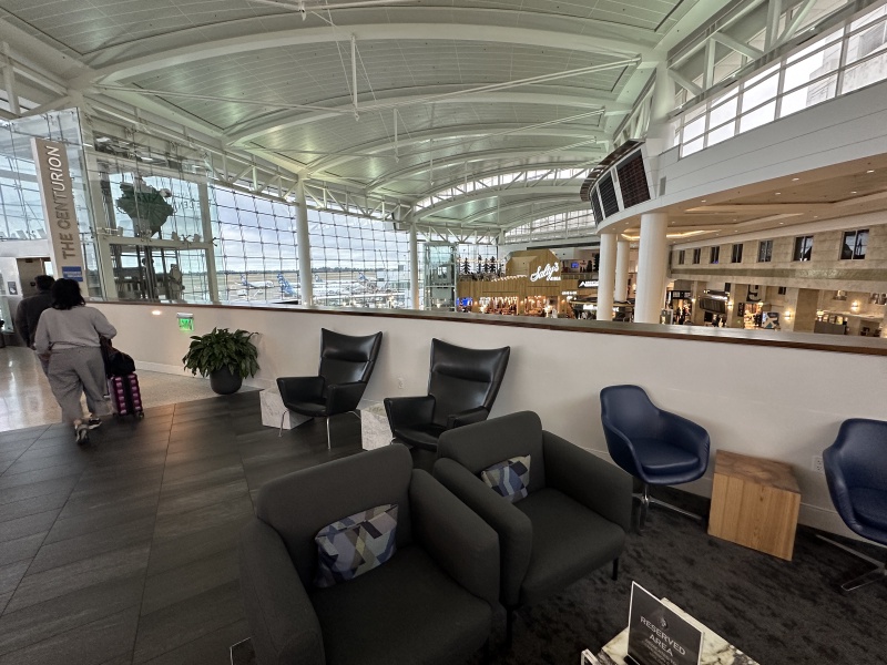 2024-06-14-VA-SAVD-Seattle-26-airport.JPG