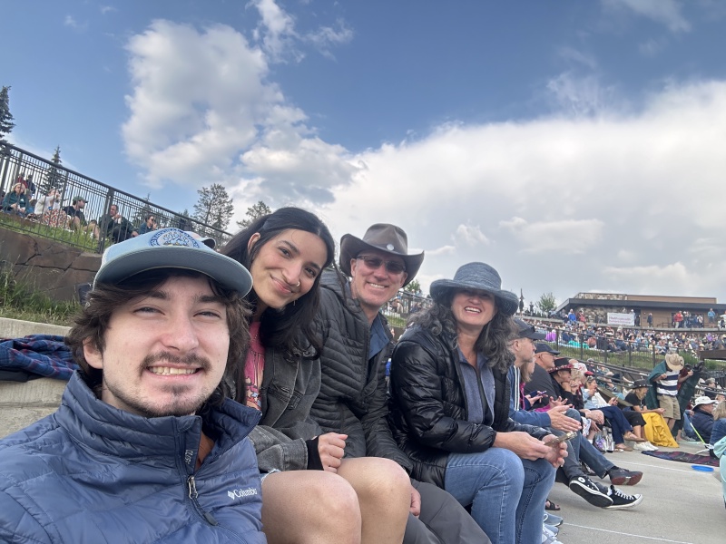 2024/07(July)/Colorado/800x600_2024-07-22-Colorado-01-Dax-Aditi-Suzi-Travis.JPG