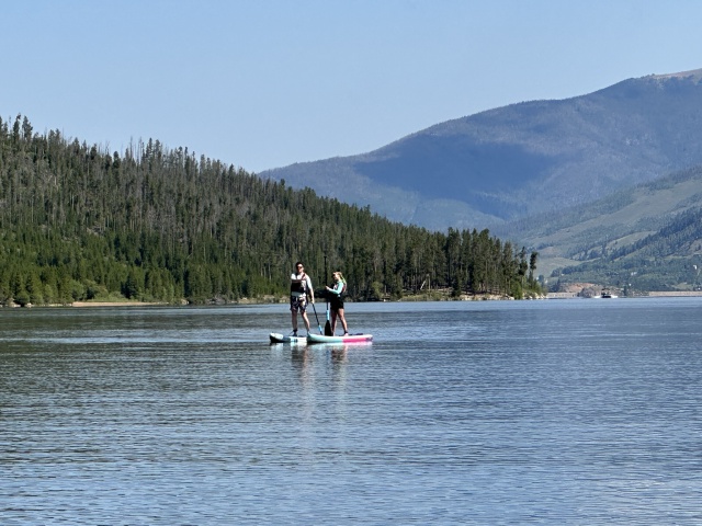 2024/07(July)/Mark-Heather-Visit-Colorado/640x480_2024-07-20-Colorado-07-SUP-Heather-Mark.JPG