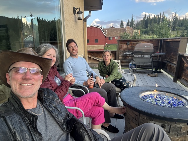 2024/07(July)/Mark-Heather-Visit-Colorado/640x480_2024-07-20-Colorado-20-Travis-Suzi-Mark-Heather.JPG