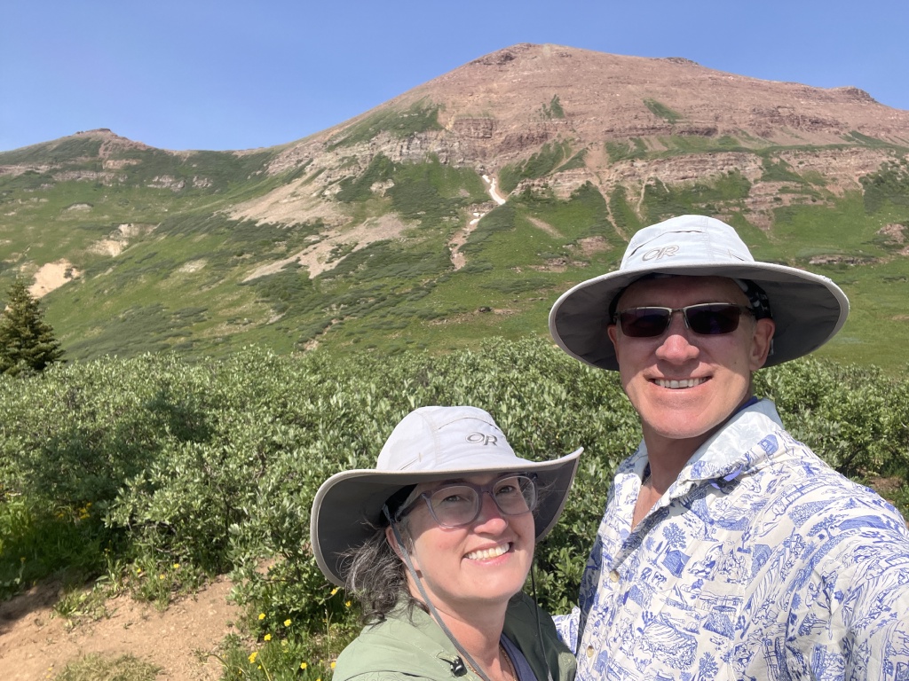 2024/07(July)/Maroon-Bells-Four-Pass-Loop/1024x768_2024-07-23-Maroon-Bells-4PL-033-Suzi-Travis.JPG