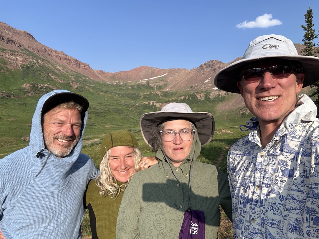 2024/07(July)/Maroon-Bells-Four-Pass-Loop/1024x768_2024-07-23-Maroon-Bells-4PL-042-Justin-Angie-Suzi-Travis-GOOD.JPG