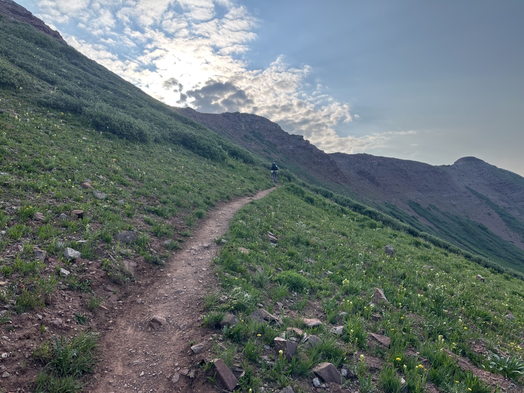 2024/07(July)/Maroon-Bells-Four-Pass-Loop/1024x768_2024-07-24-Maroon-Bells-4PL-063-Suzi.JPG
