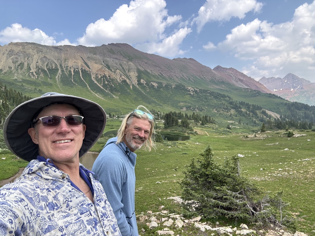 2024/07(July)/Maroon-Bells-Four-Pass-Loop/1024x768_2024-07-24-Maroon-Bells-4PL-095-Travis-Justin.JPG