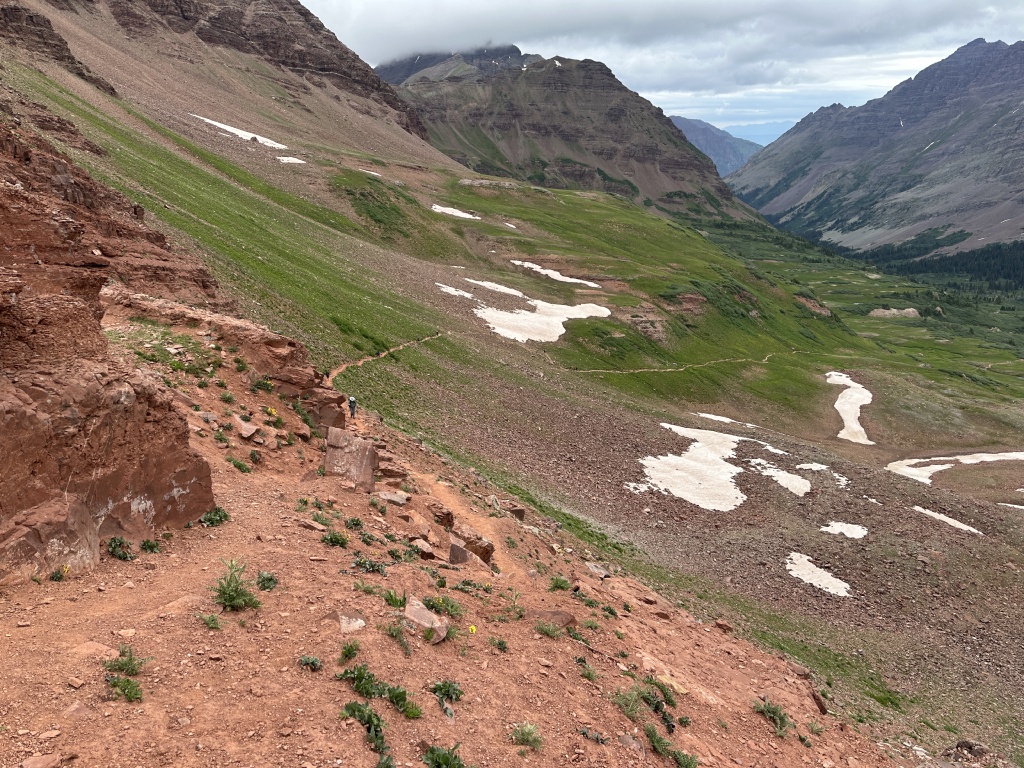 2024/07(July)/Maroon-Bells-Four-Pass-Loop/1024x768_2024-07-26-Maroon-Bells-4PL-191-Suzi.JPG