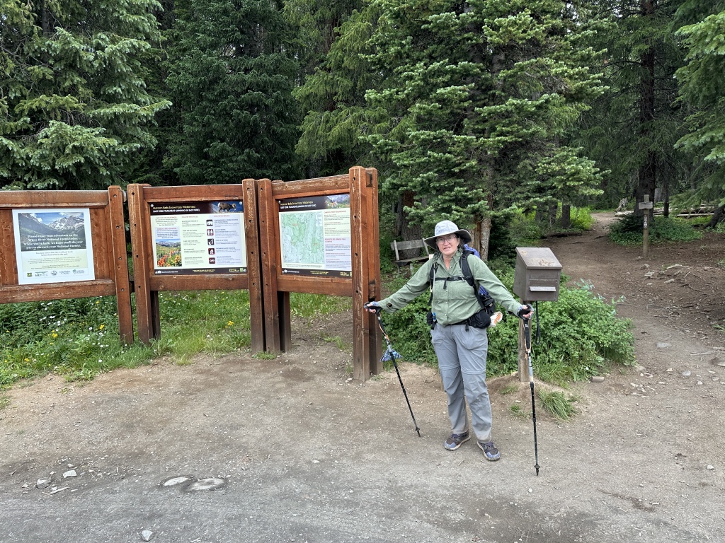 2024/07(July)/Maroon-Bells-Four-Pass-Loop/1024x768_2024-07-26-Maroon-Bells-4PL-201-Suzi.JPG