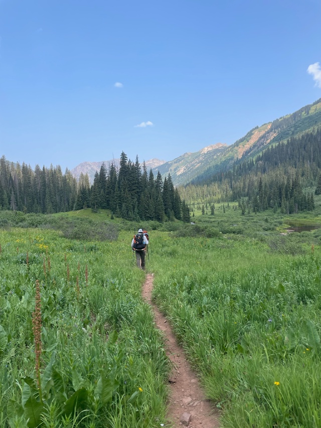 2024/07(July)/Maroon-Bells-Four-Pass-Loop/640x480_2024-07-24-Maroon-Bells-4PL-084-Travis.JPG