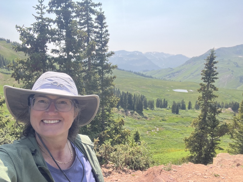 2024/07(July)/Maroon-Bells-Four-Pass-Loop/800x600_2024-07-23-Maroon-Bells-4PL-027-Suzi.JPG