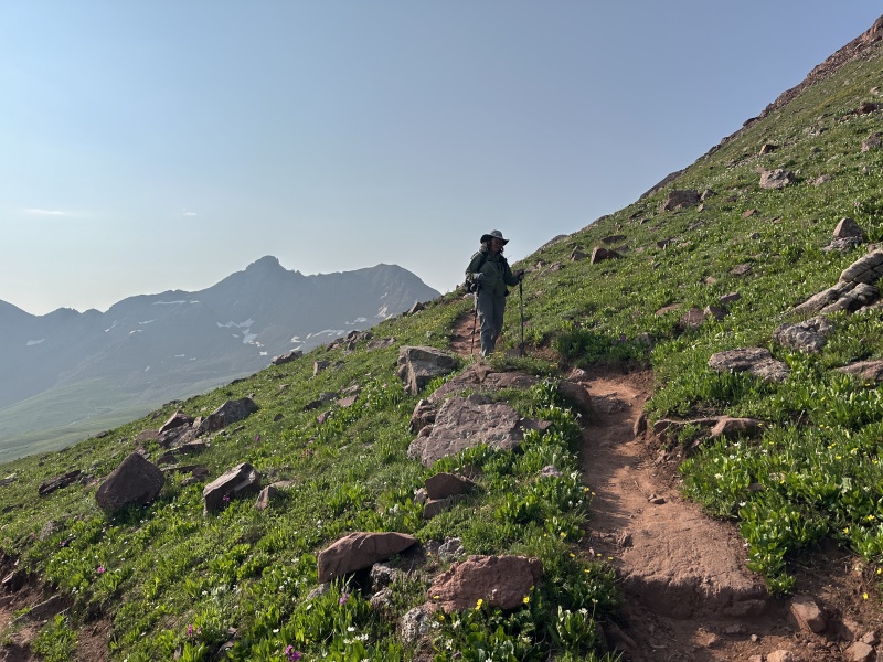 2024/07(July)/Maroon-Bells-Four-Pass-Loop/800x600_2024-07-24-Maroon-Bells-4PL-069-Suzi.JPG