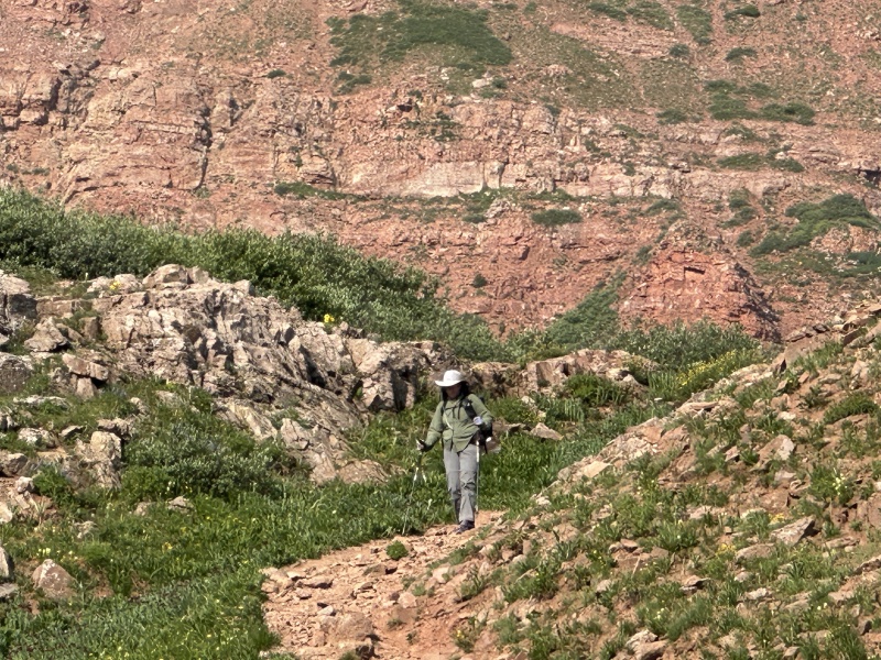 2024/07(July)/Maroon-Bells-Four-Pass-Loop/800x600_2024-07-24-Maroon-Bells-4PL-073-Suzi.JPG