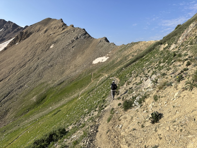 2024/07(July)/Maroon-Bells-Four-Pass-Loop/800x600_2024-07-25-Maroon-Bells-4PL-122-Suzi.JPG