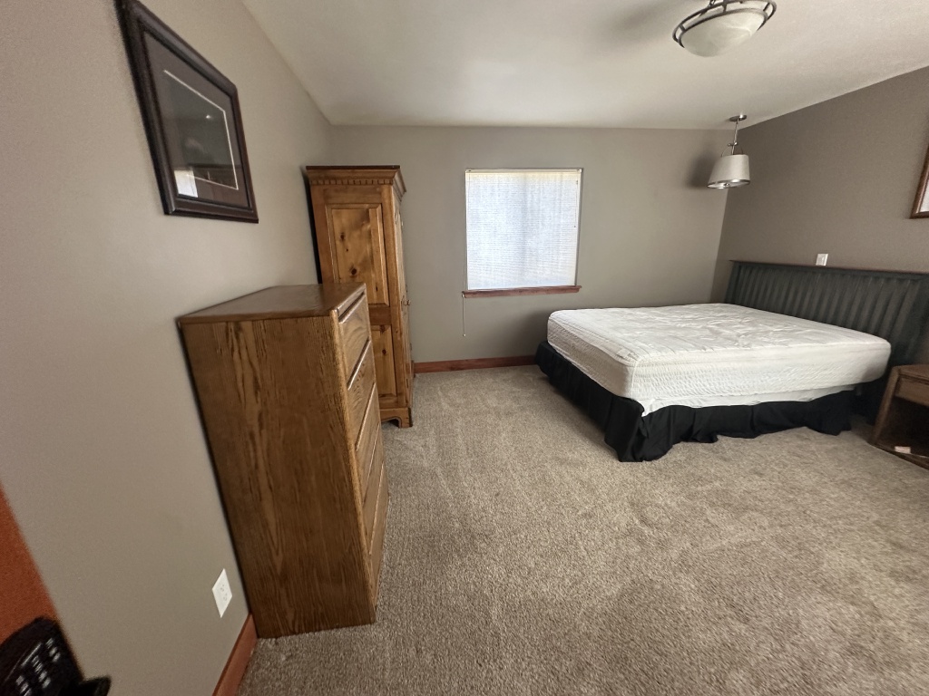 2024/08(August)/588LVC-Before-Renter-Pics/1024x768_2024-09-06-LVC-Pre-Renter-Pic-43.JPG