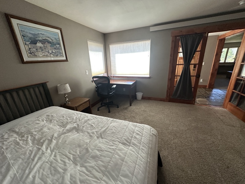 2024/08(August)/588LVC-Before-Renter-Pics/800x600_2024-09-06-LVC-Pre-Renter-Pic-45.JPG