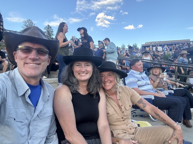 2024/08(August)/Colorado/640x480_2024-08-19-Colorado-12-Travis-Suzi-Angie-Travis.JPG