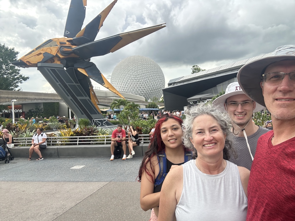 2024/08(August)/Disney-World-Chance-Bianca/1024x768_2024-08-02-Disney-World-060-Bianca-Suzi-Chance-Travis.JPG