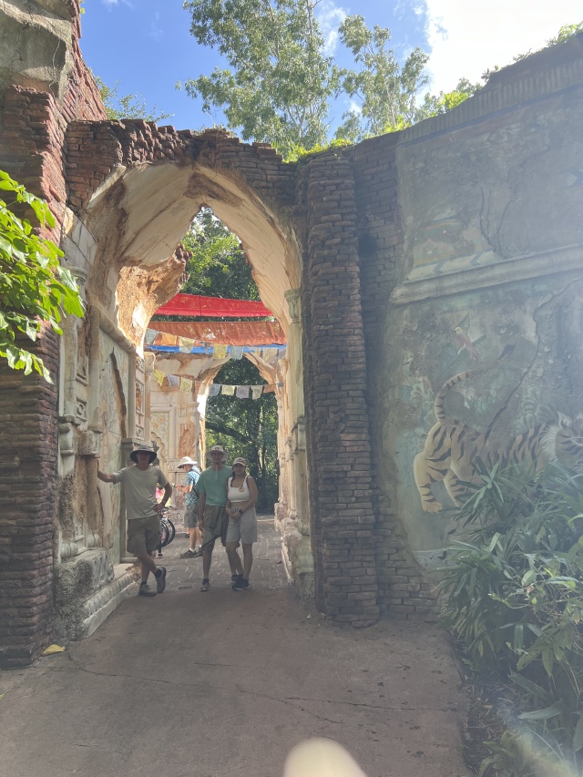 2024/08(August)/Disney-World-Chance-Bianca/640x480_2024-08-03-Disney-World-079-Chance-Bianca.JPG