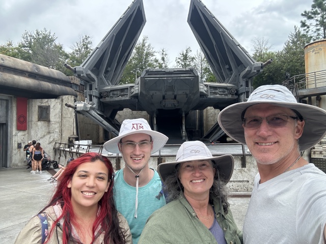 2024/08(August)/Disney-World-Chance-Bianca/640x480_2024-08-03-Disney-World-125-Bianca-Chance-Suzi-Travis-GOOD.JPG