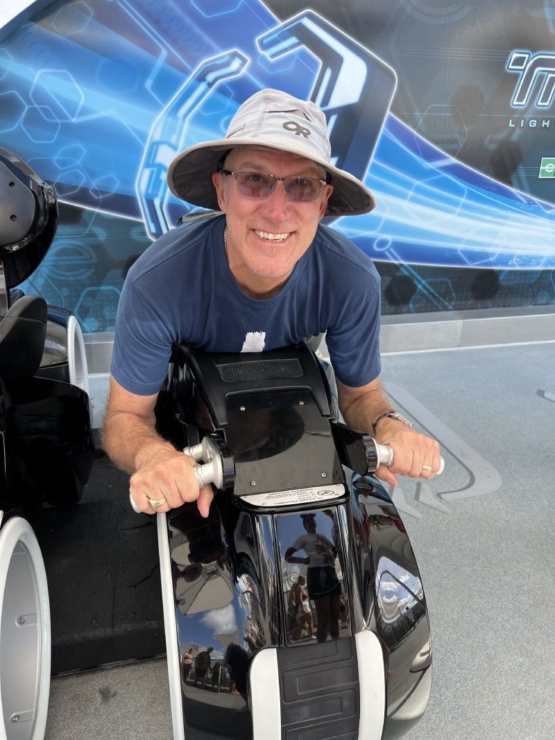 2024/08(August)/Disney-World-Chance-Bianca/800x600_2024-08-01-Disney-World-013-Travis-lightcycle.JPG