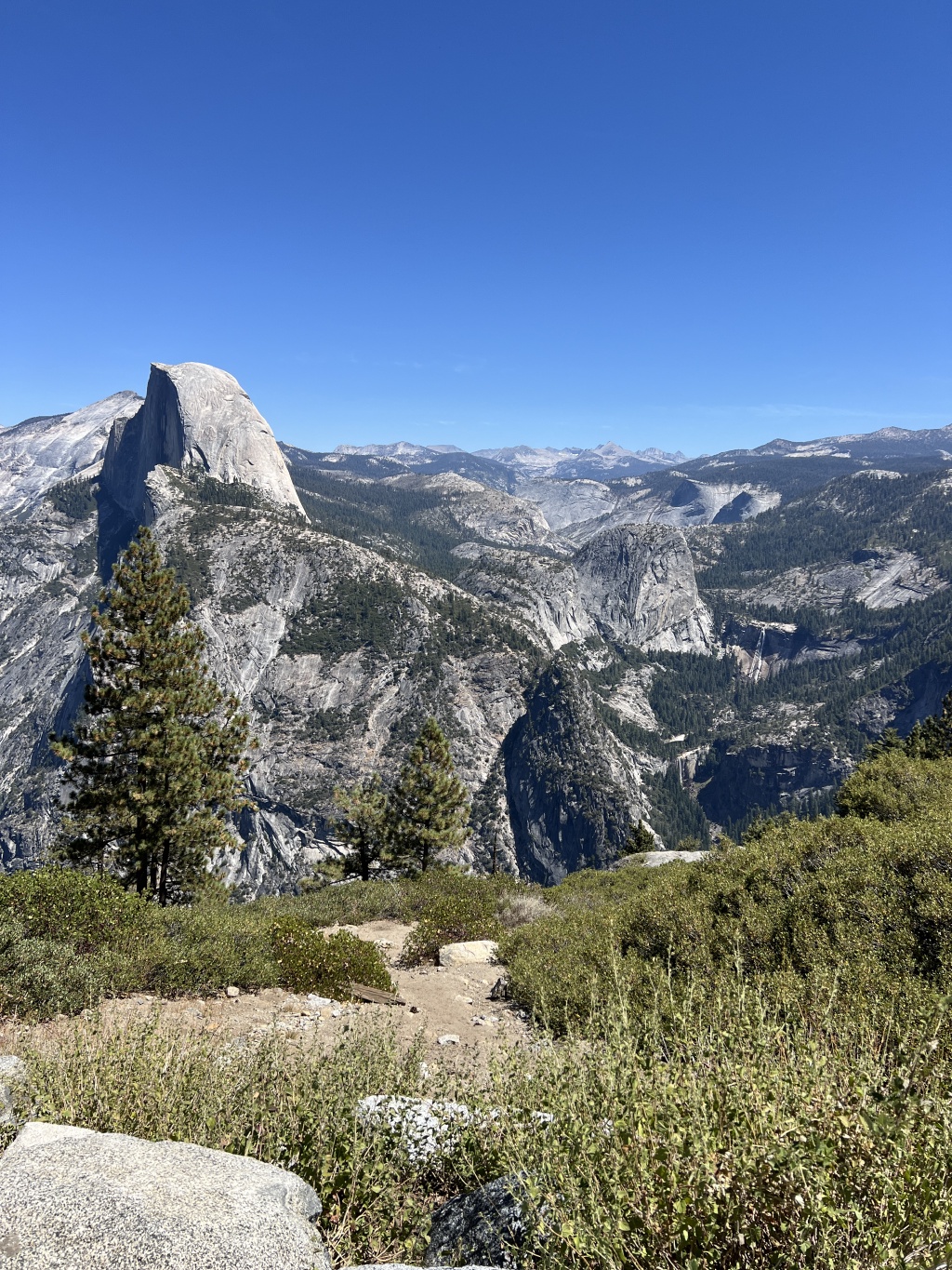 2024/08(August)/Yosemite-High-Sierra-Camp-Loop/1024x768_2024-08-26-Yosemite-239-Sentinel-TaftPoint-HalfDome.JPG