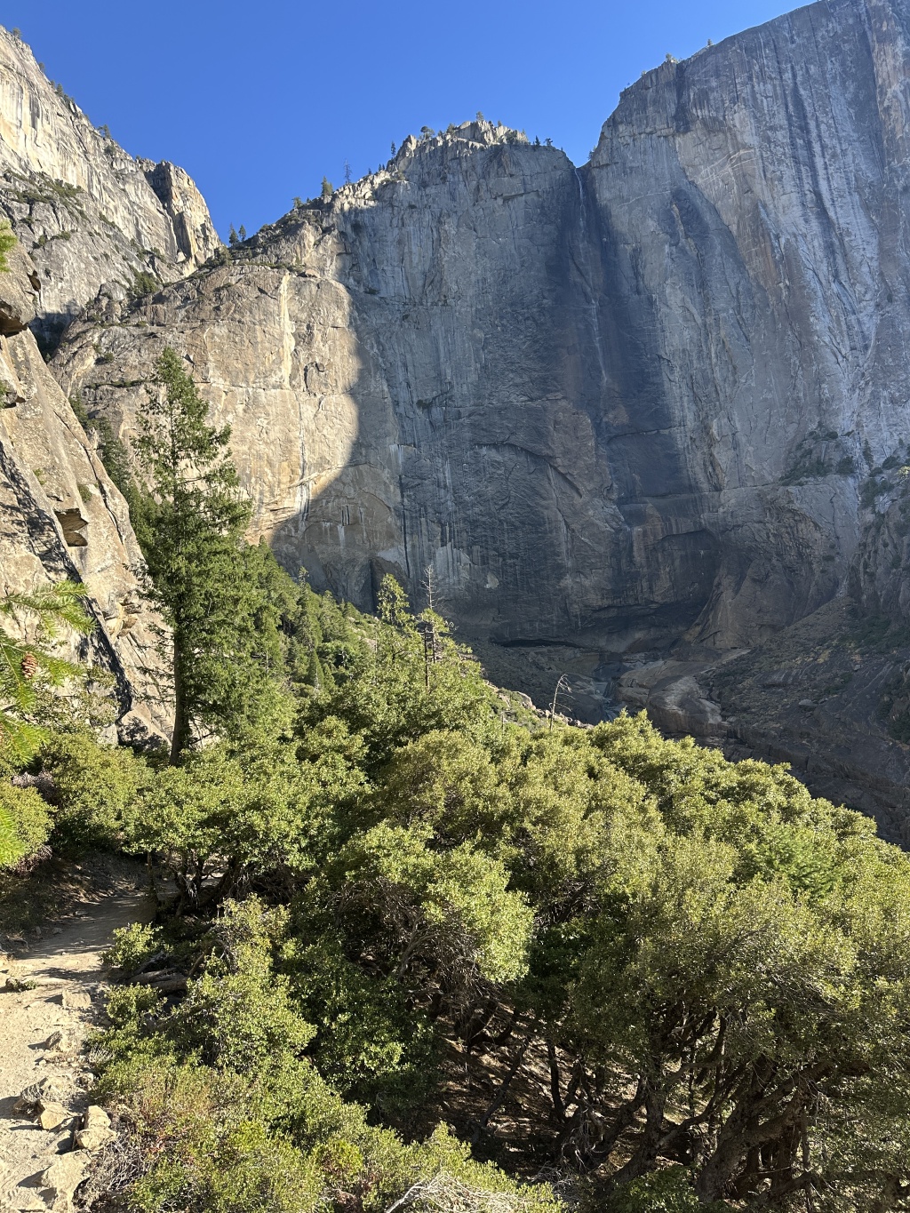 2024/08(August)/Yosemite-High-Sierra-Camp-Loop/1024x768_2024-08-27-Yosemite-271-Falls-to-Tioga-Rd.JPG