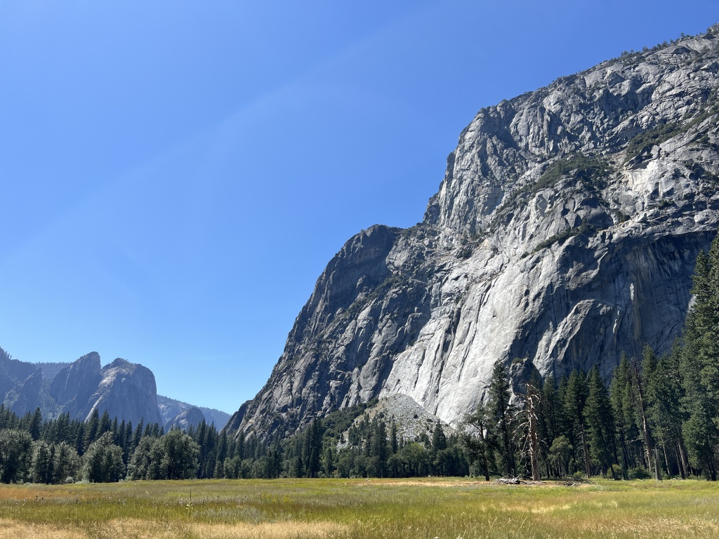 2024/08(August)/Yosemite-High-Sierra-Camp-Loop/1024x768_2024-08-27-Yosemite-308-Falls-to-Tioga-Rd.JPG