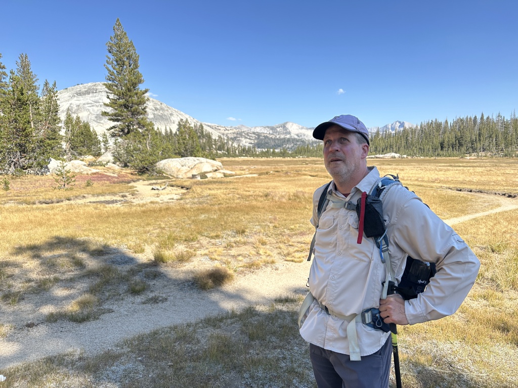 2024/08(August)/Yosemite-High-Sierra-Camp-Loop/1024x768_2024-08-28-Yosemite-341-May-Lake-hike-JonGraf.JPG