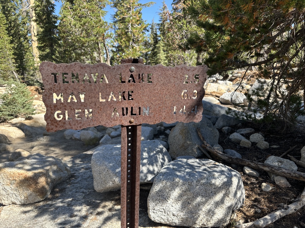 2024-08-29-Yosemite-380-hike-to-MayLake.JPG