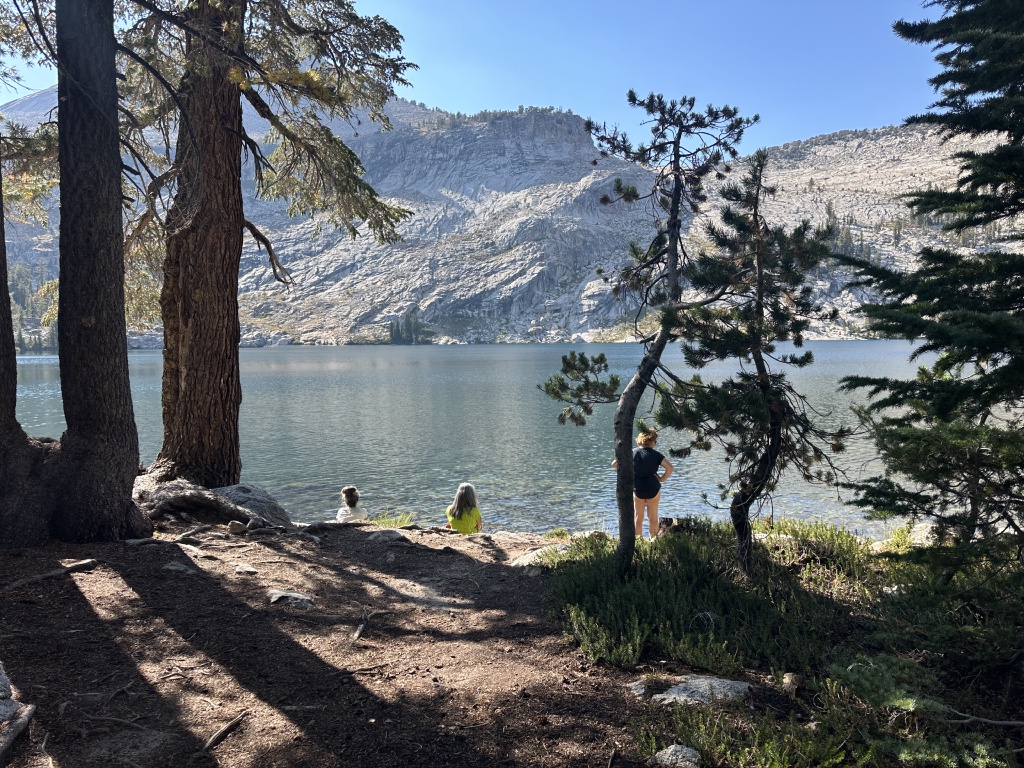 2024-08-29-Yosemite-393-hike-to-MayLake-AdrianaGraf-Kavita-SonyaJavits.JPG