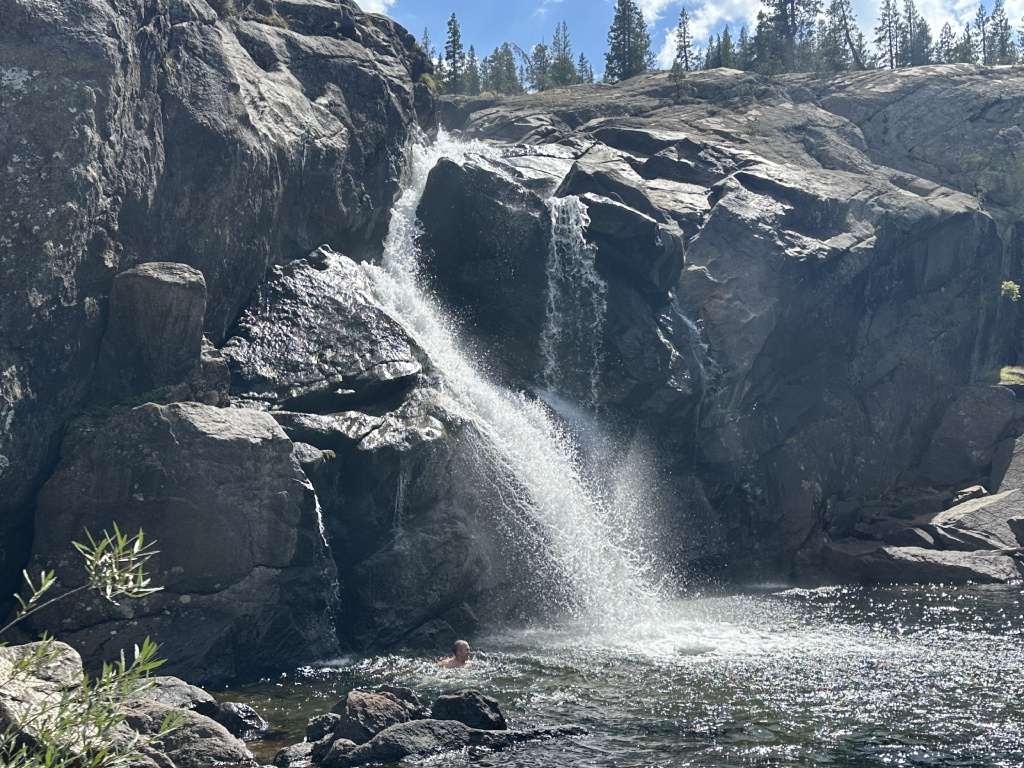 2024/08(August)/Yosemite-High-Sierra-Camp-Loop/1024x768_2024-08-30-Yosemite-467-Glen-Aulin-Larry.JPG