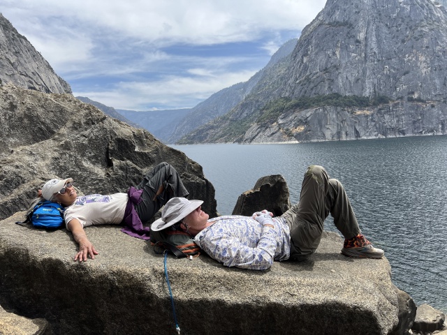 2024/08(August)/Yosemite-High-Sierra-Camp-Loop/640x480_2024-08-23-Yosemite-035-HetchHetchy-Wapama-Falls-Kavita-Travis.JPG