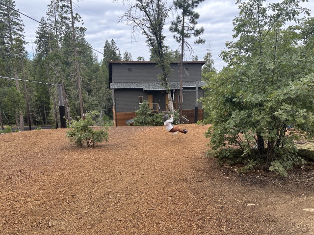 2024/08(August)/Yosemite-High-Sierra-Camp-Loop/640x480_2024-08-24-Yosemite-054-Suzi.JPG