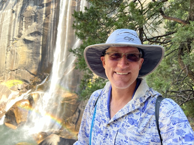 2024/08(August)/Yosemite-High-Sierra-Camp-Loop/640x480_2024-08-25-Yosemite-138-HappyIsle-Mist-Trail-Nevada-Falls-Travis.JPG