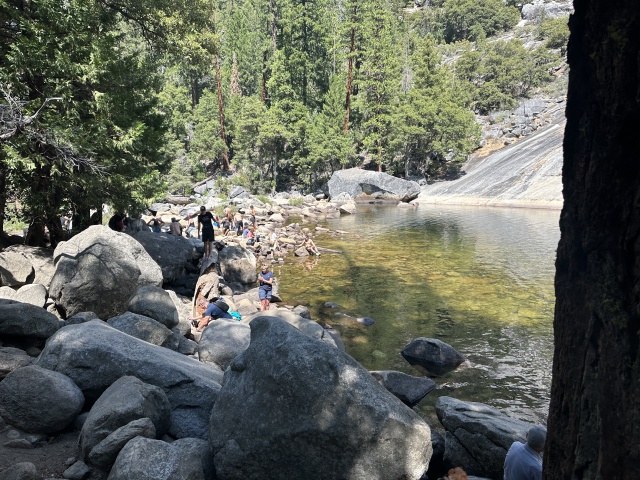 2024/08(August)/Yosemite-High-Sierra-Camp-Loop/640x480_2024-08-25-Yosemite-144-HappyIsle-Mist-Trail-Nevada-Falls.JPG