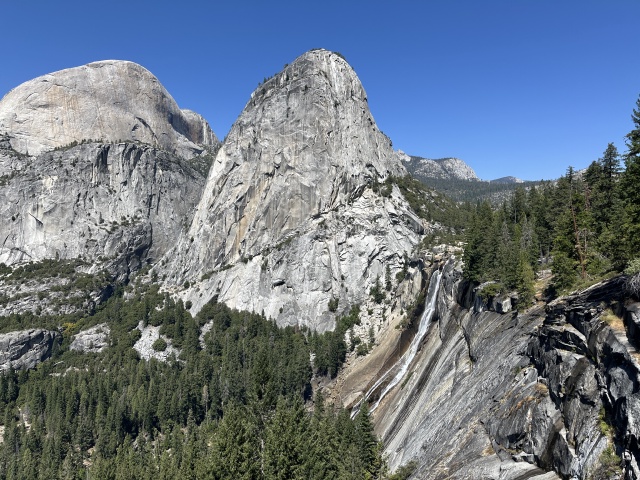 2024/08(August)/Yosemite-High-Sierra-Camp-Loop/640x480_2024-08-25-Yosemite-184-HappyIsle-Mist-Trail-Nevada-Falls-LibertyCap.JPG