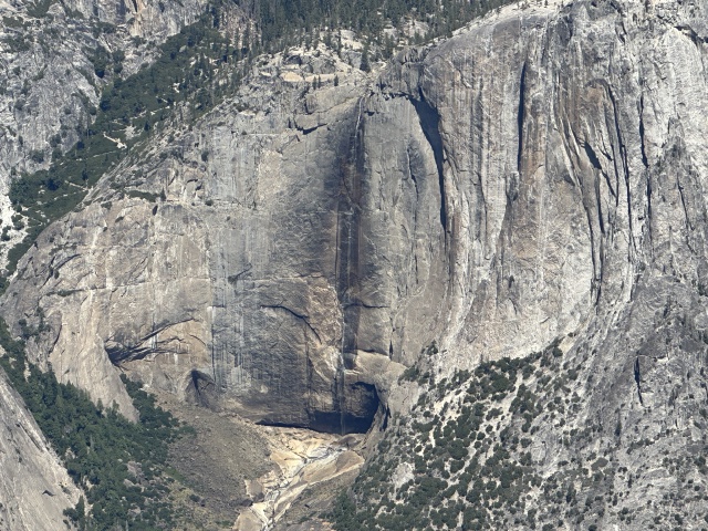 2024-08-26-Yosemite-219-Sentinel-TaftPoint.JPG
