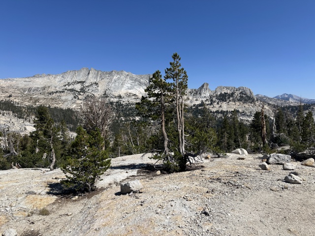 2024/08(August)/Yosemite-High-Sierra-Camp-Loop/640x480_2024-08-28-Yosemite-337-May-Lake-hike.JPG