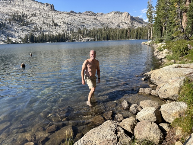 2024-08-29-Yosemite-397-hike-to-MayLake-Larry.JPG