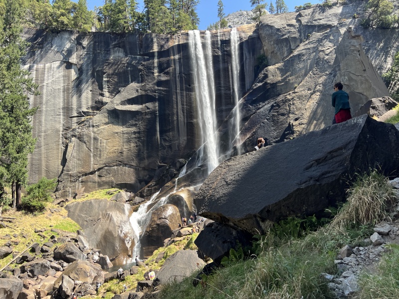 2024/08(August)/Yosemite-High-Sierra-Camp-Loop/800x600_2024-08-25-Yosemite-127-HappyIsle-Mist-Trail-Nevada-Falls.JPG