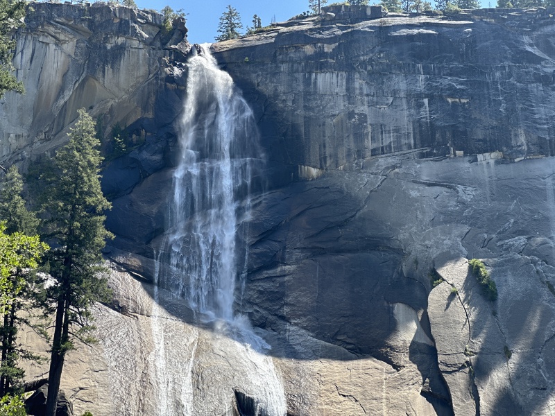 2024/08(August)/Yosemite-High-Sierra-Camp-Loop/800x600_2024-08-25-Yosemite-151-HappyIsle-Mist-Trail-Nevada-Falls.JPG