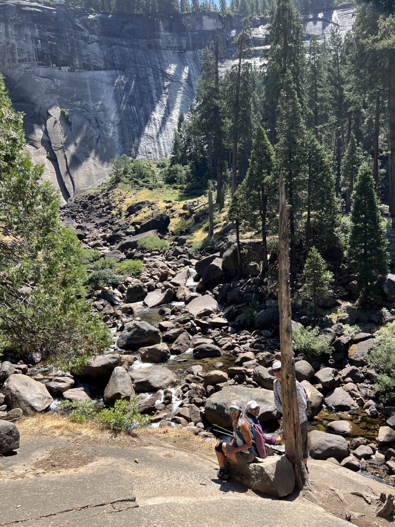 2024-08-25-Yosemite-155-HappyIsle-Mist-Trail-Nevada-Falls-AdrianaGraf-Kavita-Travis.JPG
