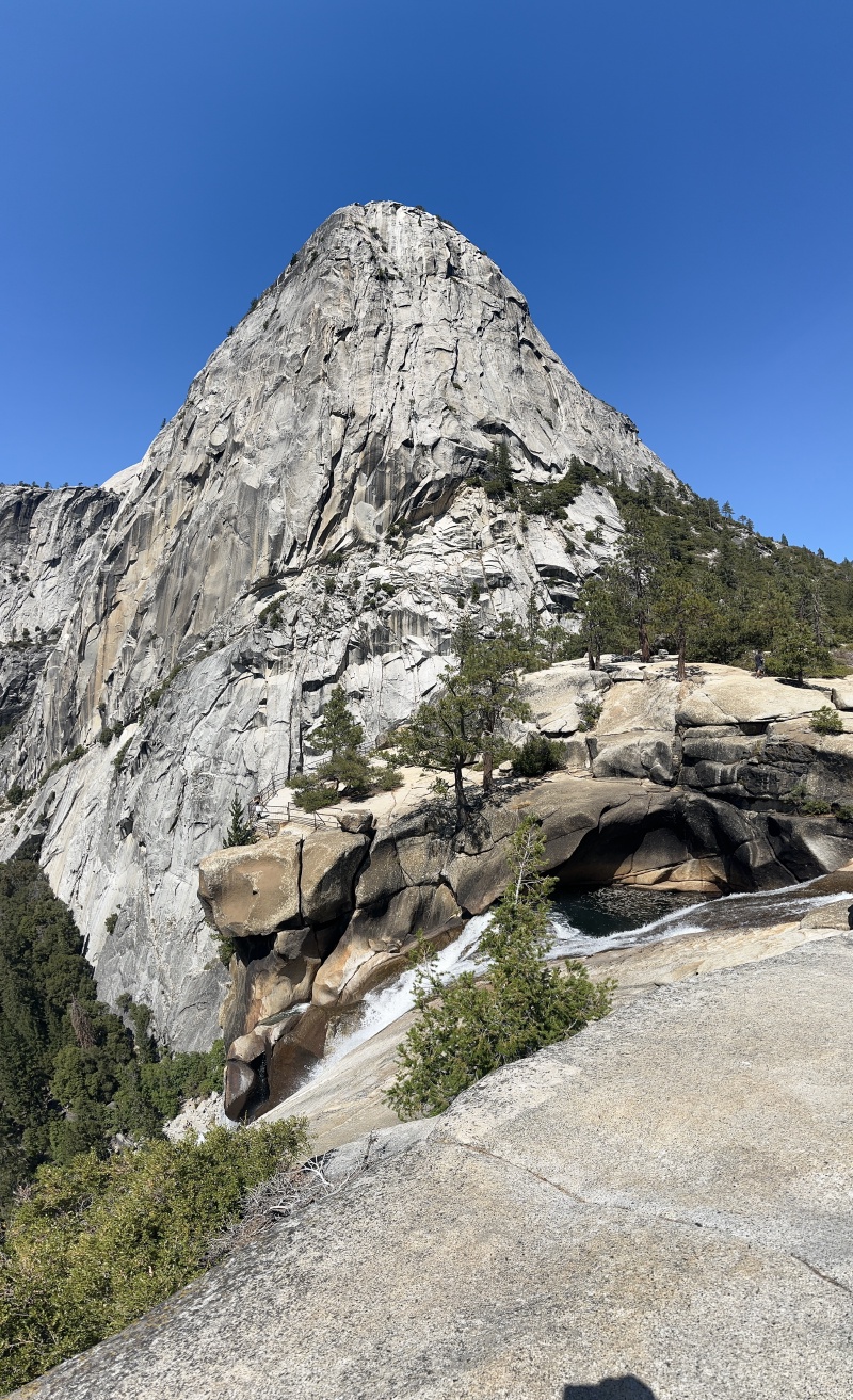 2024/08(August)/Yosemite-High-Sierra-Camp-Loop/800x600_2024-08-25-Yosemite-173-HappyIsle-Mist-Trail-Nevada-Falls.JPG