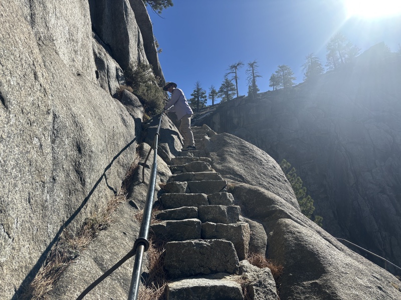 2024/08(August)/Yosemite-High-Sierra-Camp-Loop/800x600_2024-08-27-Yosemite-288-Falls-to-Tioga-Rd-BenAllums.JPG