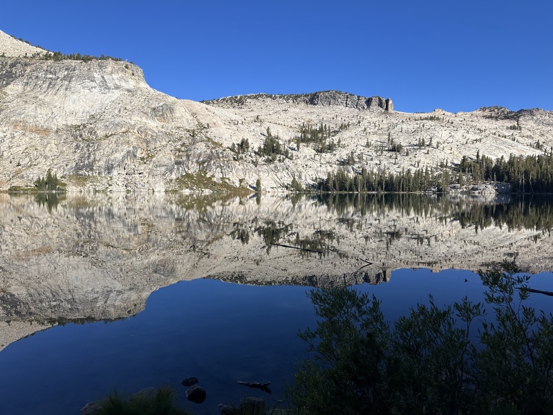 2024/08(August)/Yosemite-High-Sierra-Camp-Loop/800x600_2024-08-30-Yosemite-424-May-Lake.JPG