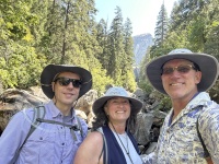 2024-08-25-Yosemite-113-HappyIsle-Mist-Trail-Nevada-Falls-BenAllums-Suzi-Travis.JPG